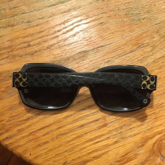 BEAUTIFUL COACH SUNGLASSES!!!💖 - Picture 5 of 5